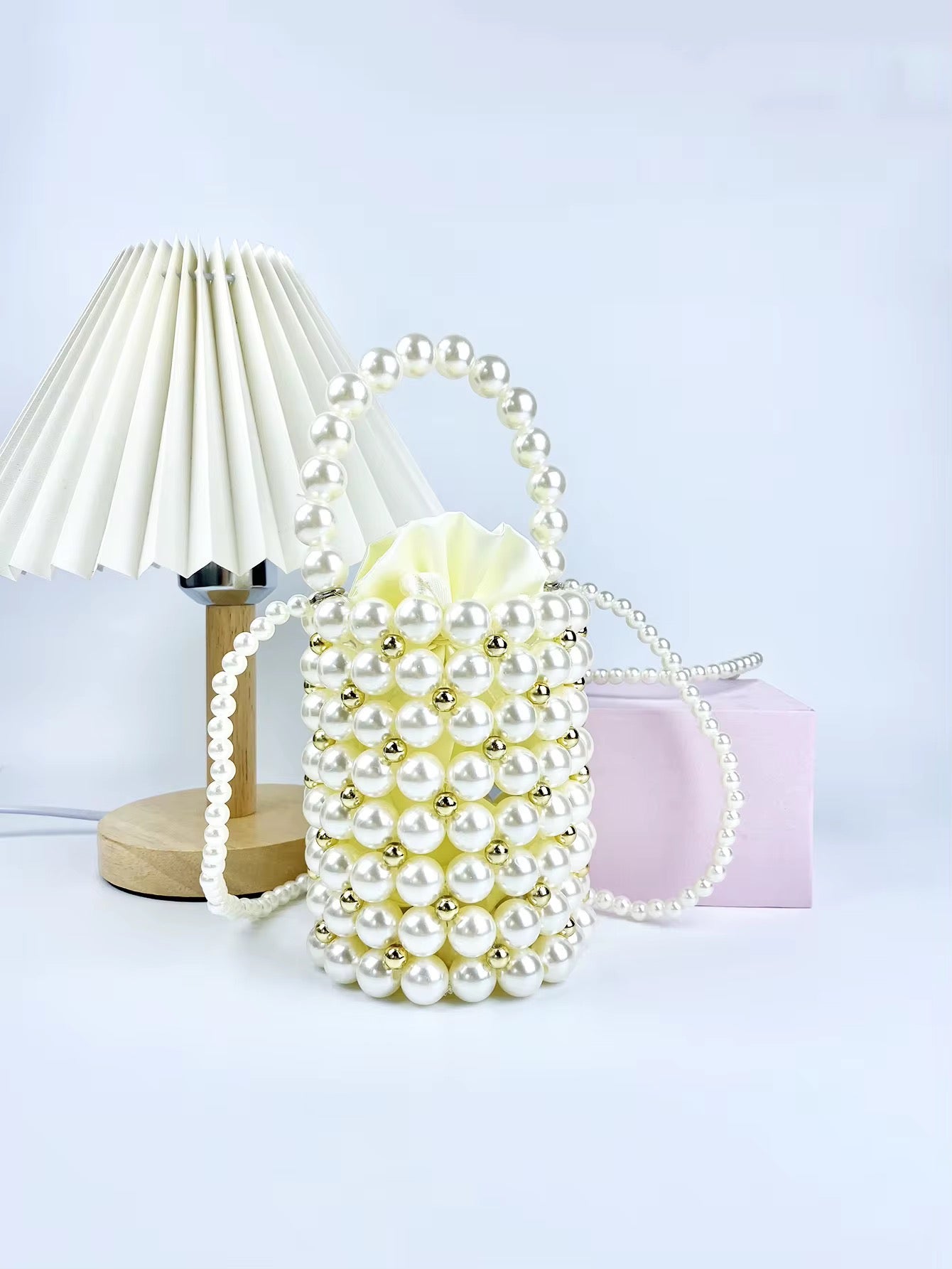 WOMAN BAG