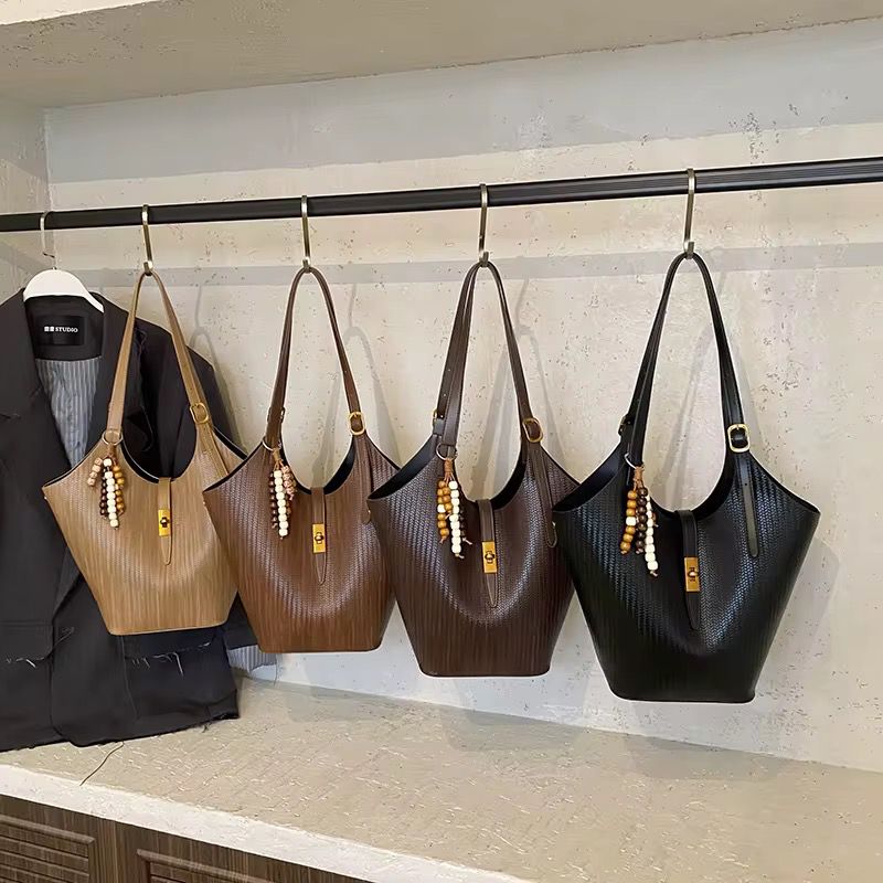 Women bag