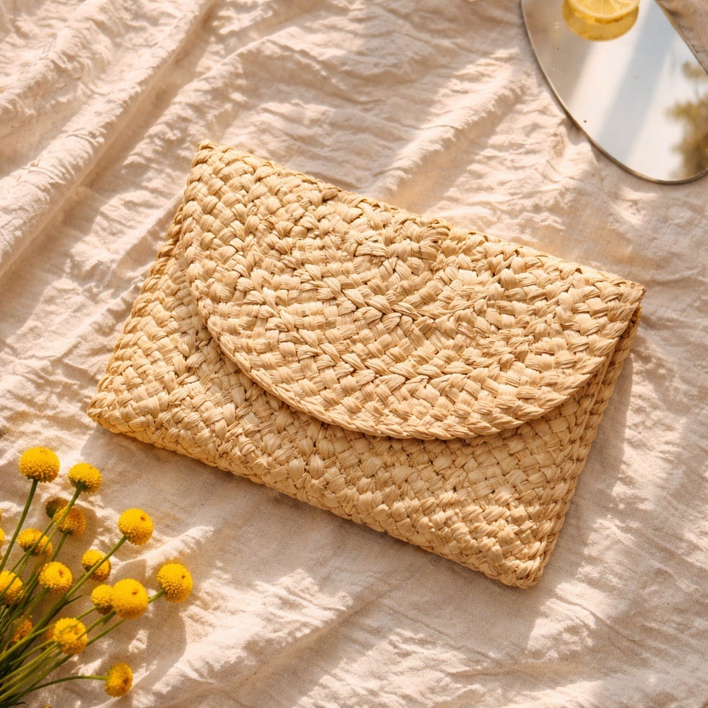 New straw bags