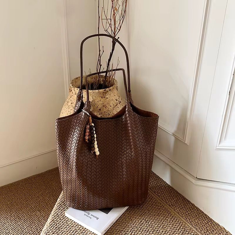 Women bag